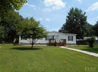 454 Log Cabin Rd, Appomattox, VA 24522