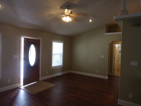 5th image of 1340 Doe Dr