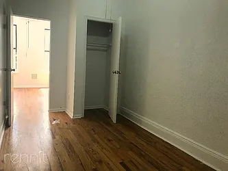 Rented by Rennit Inc.