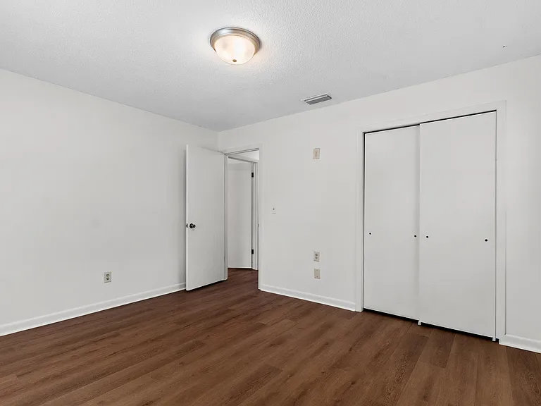 3108 Briarwood Dr — Photo 25