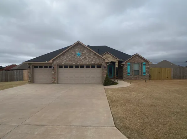 1401 Limestone Way, Elgin, OK 73538