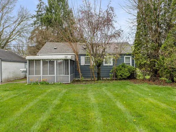 5757 Arcola St, Garden City, MI 48135