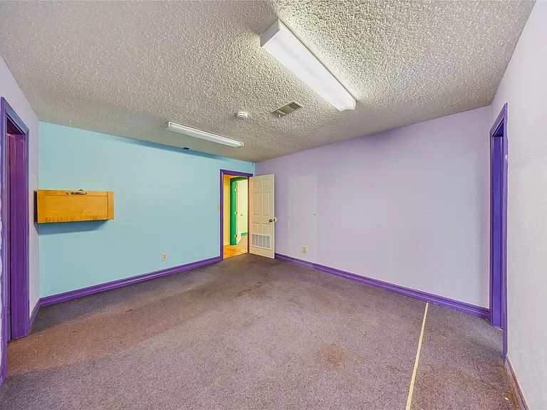 4227 Old Chocolate Bayou Rd — Photo 19