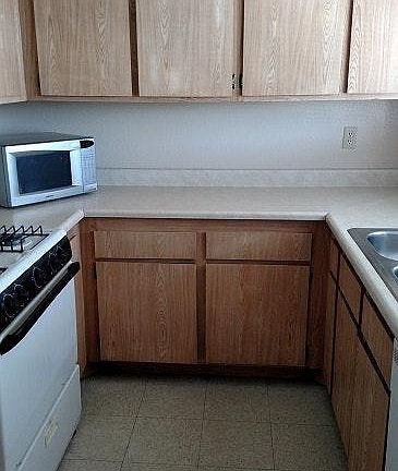 3rd image of 57428 Lupine Dr APT 3