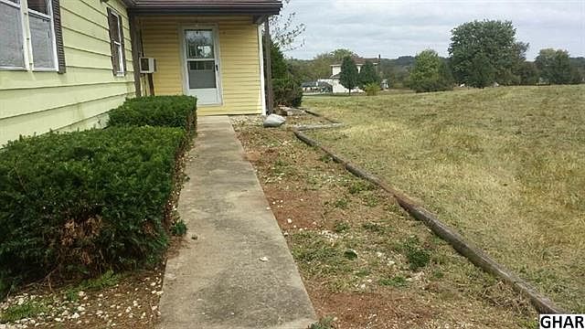 2nd image of 19 Bridgewater Rd