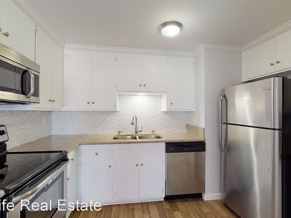 1st image of 427 Orange Ave APT I
