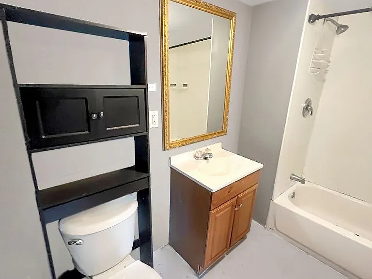 5763 Telephone Road Ext — Photo 11
