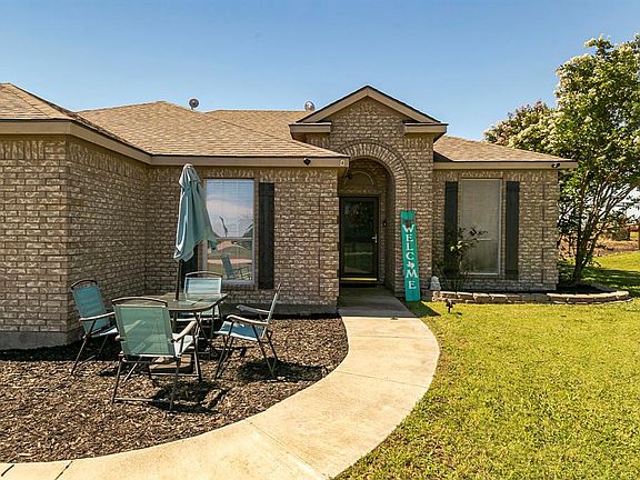 4th image of 213 Dove Hill Ln