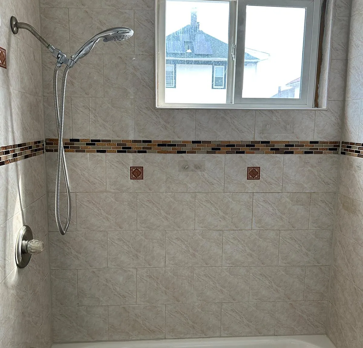 1 bed, 600 sqft, $2,481 — Photo 3