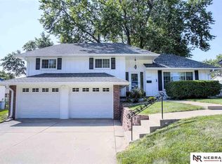 13441 Cedar St, Omaha, NE 68144