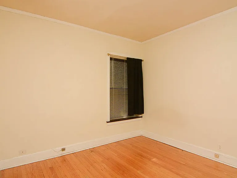 1309 W Newport Ave #2C — Photo 11