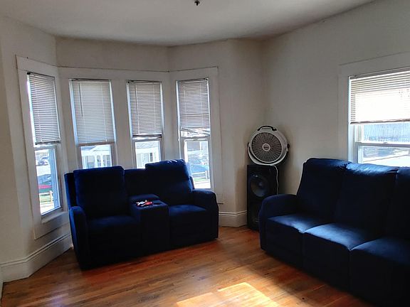 2nd image of 19 Winthrop Ave Floor 2