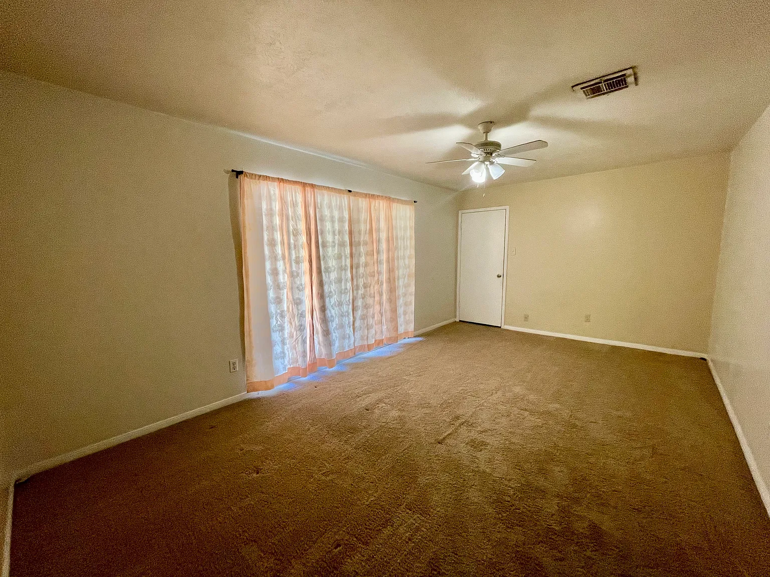 Sagemeadow Ln, Houston — Photo 2