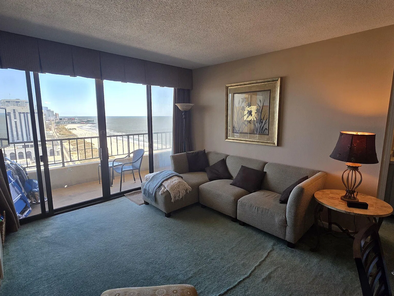 1 bed, 1.5 bath, $1,500 — Photo 4