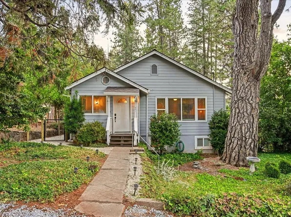 261 Glenbrook Dr, Grass Valley, CA 95945