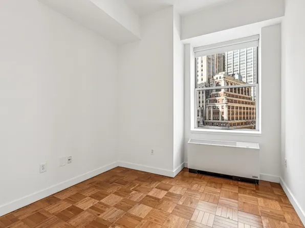 20 Exchange Place image 5 of 25