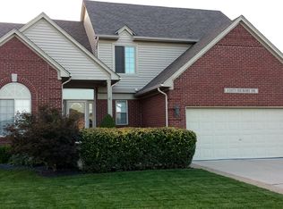 52073 Hickory Dr, Chesterfield, MI