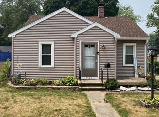 1306 Oak St, Beloit, WI 53511