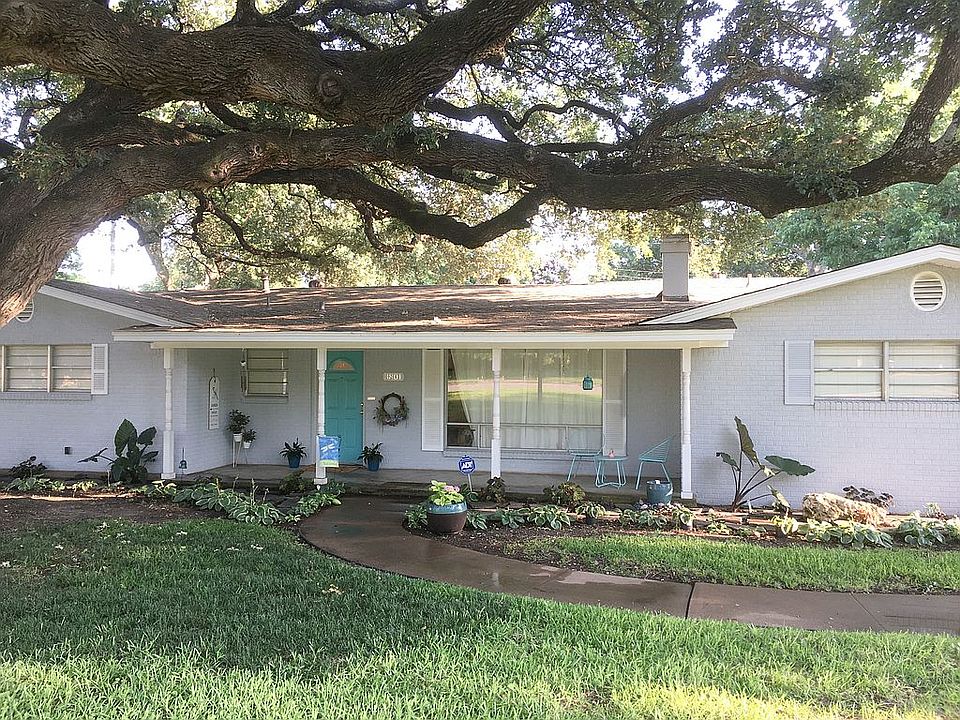 1st image of 3801 Brooklawn Dr