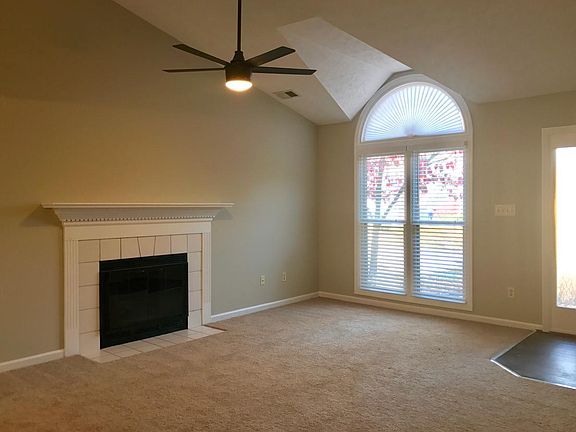 2nd image of 1141 Iron Lace Ct