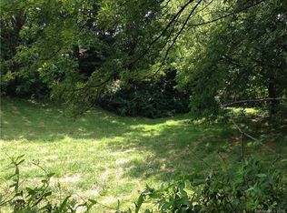 511 Bailey Rd, Asheville, NC 28806