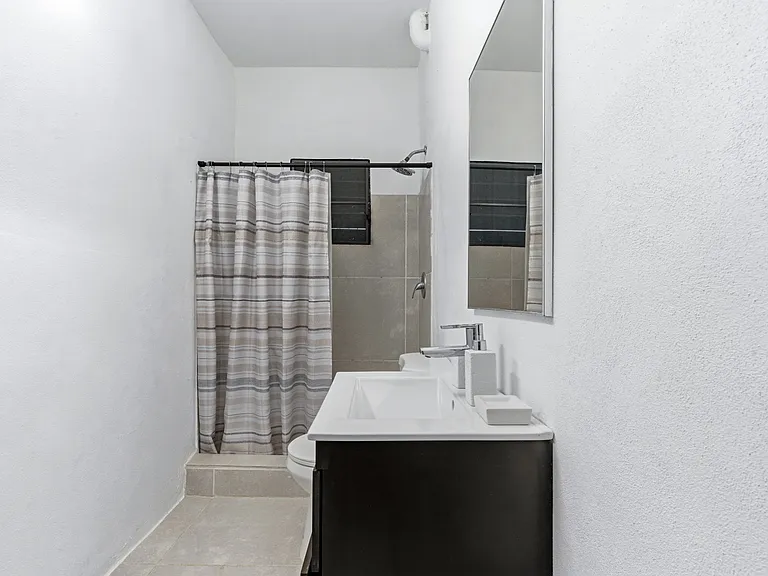 494 Calle 19 #4 — Photo 4