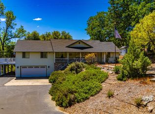 41715 River Falls Rd, Oakhurst, CA 93644