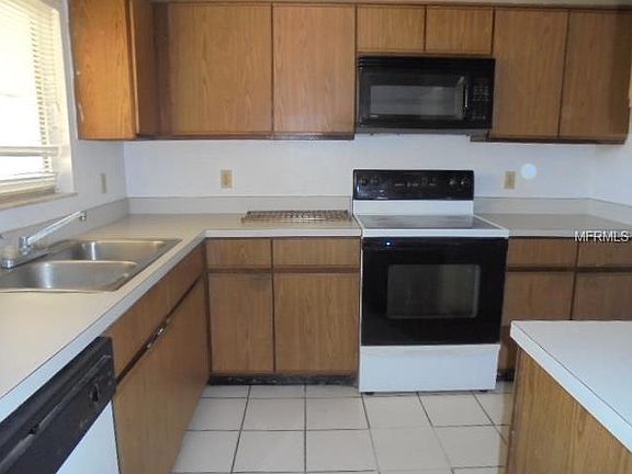 4th image of 142 Teakwood Ct