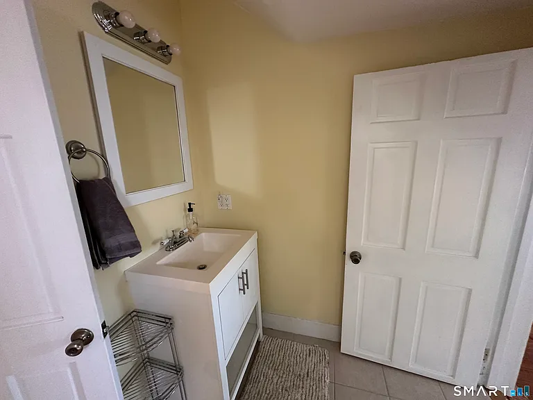 22 Main St #2 — Photo 14