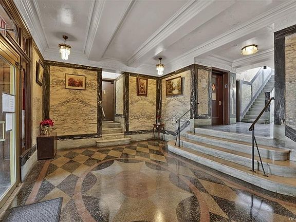 4th image of 132 W 169th St APT 1A