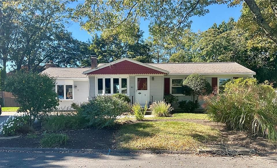 1st image of 61 Calderwood Dr