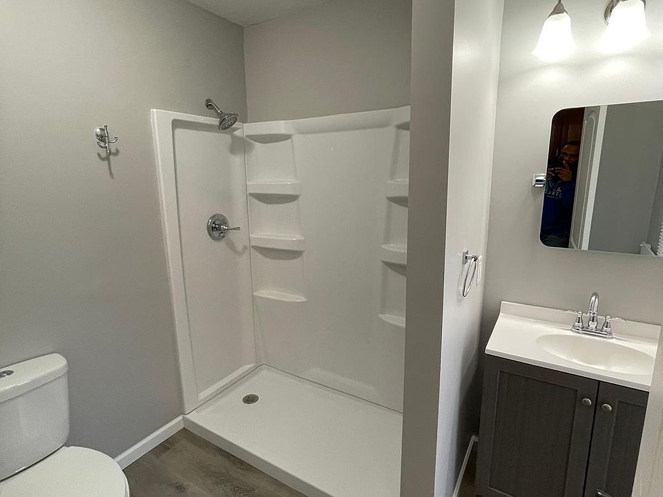 Unit 2 Bathroom