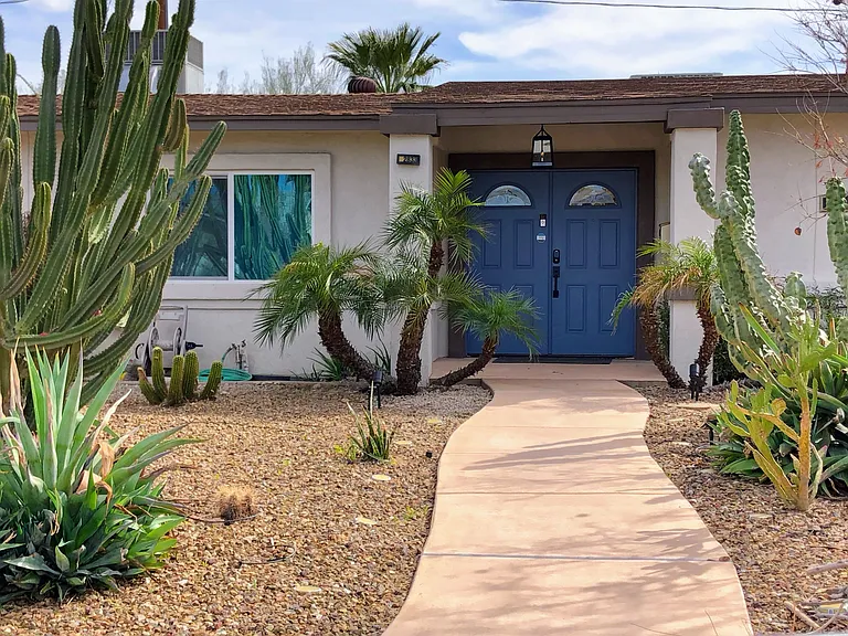 Front Entryway