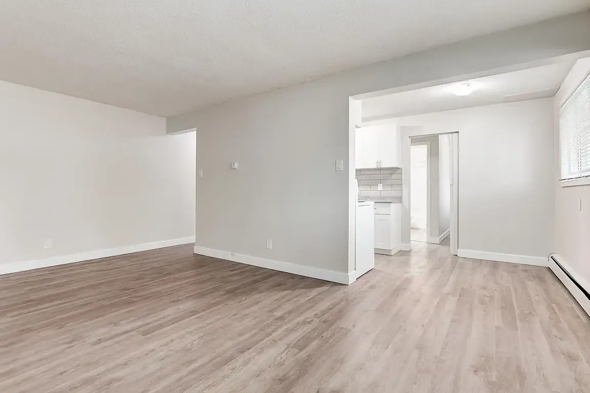 Lockwood Apartments — Photo 1