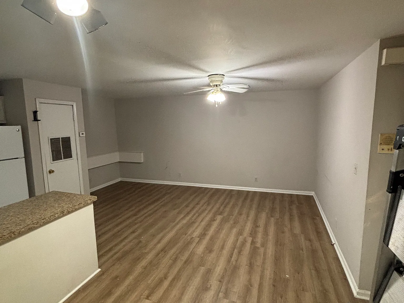 2 bed, 1265 sqft, $2,400 — Photo 3