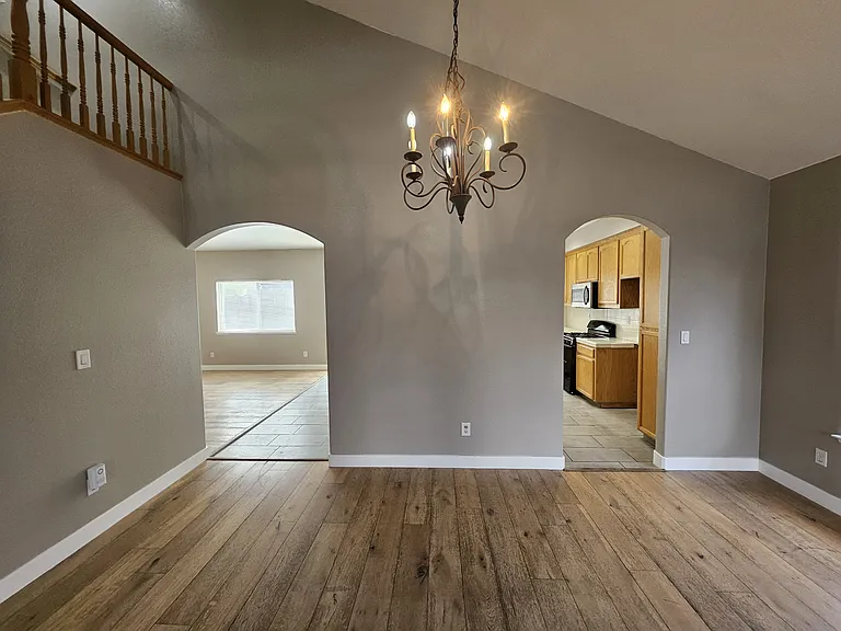 1836 Winding River Ct — Photo 10