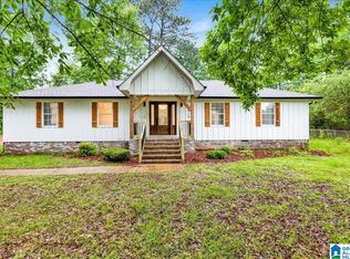 1010 Quail Hollow Rd, Jasper, AL 35503