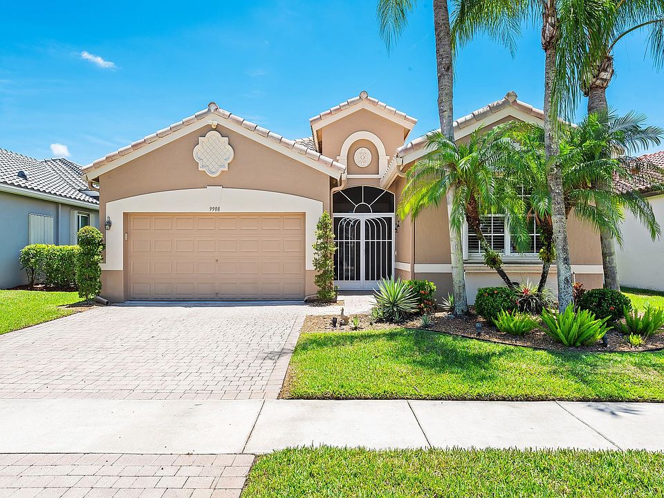 1st image of 9908 Mantova Drive