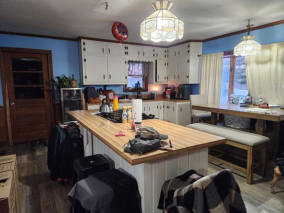 2nd image of 1279 S Clary Road