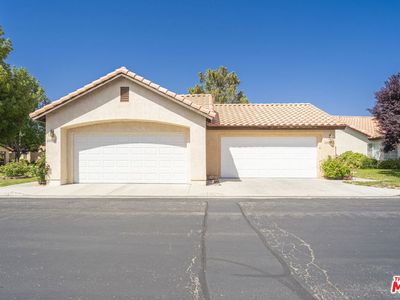 11553 Oak St, Apple Valley, CA, 92308