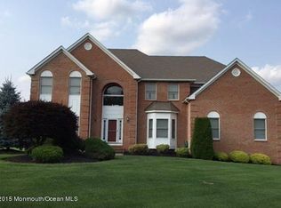 11 Lions Ct, Freehold, NJ 07728