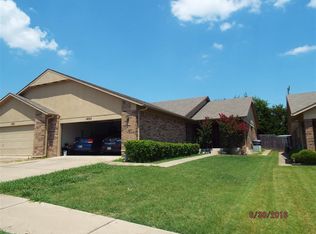 1403 Windsor Dr, Ardmore, OK 73401