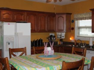 1123 Oak St, Muscatine, IA 52761