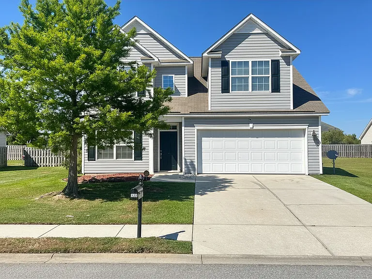 328 Scarlett Ln — Photo 1