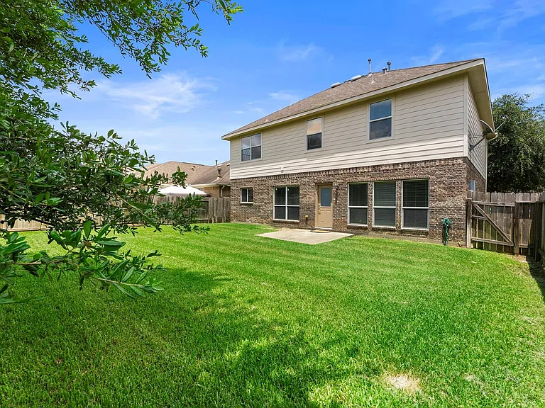 17815 Misty Pond Ct — Photo 17