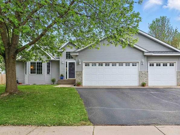 1113 Garden Brook Dr, Sauk Rapids, MN 56379