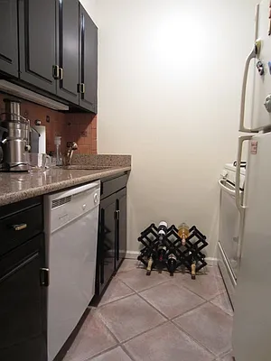 Rented by City Connections Realty | media 22