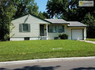 1902 E 74th St, Kansas City, MO 64132