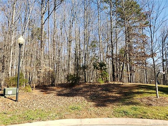 2nd image of 1616 Tarrington Way