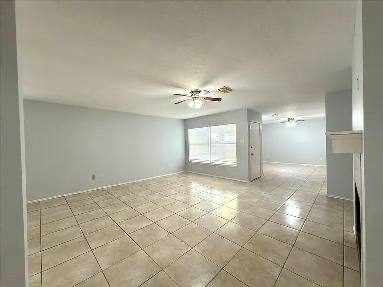 15518 Evergreen Grove Dr — Photo 4